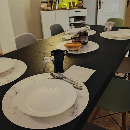 Maracuya House - Men Only *