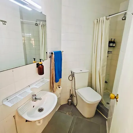 Maracuya House - Men Only بيت ضيافة 3*