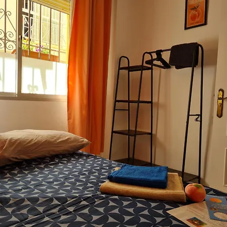 Guest house Maracuya House - Men Only *